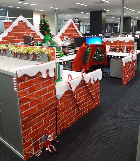 Work Cubicle Christmas Decor Ideas, Cubical Christmas Decorations, Cubicle Christmas Decorations Contest, Christmas Cube Decorations, Office Christmas Decorations Cubicles, Office Xmas Decorations, Christmas Cubicle Decorations, Ideas Decoracion Navidad, Kmart Christmas