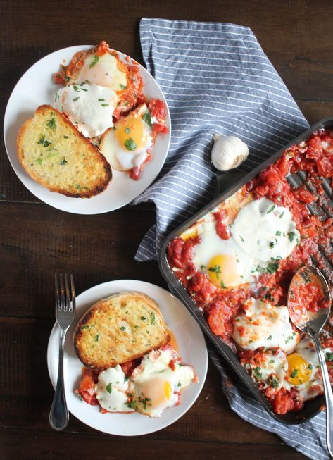 Eggs in Purgatory 7 Garlic Bread Breakfast Ideas, Sunday Morning Breakfast Ideas, Savory Breakfast Ideas, Christmas Morning Breakfast Ideas, The Best Garlic Bread, Sweet And Savory Breakfast, Morning Breakfast Ideas, Easy Garlic Bread Recipe, Best Garlic Bread