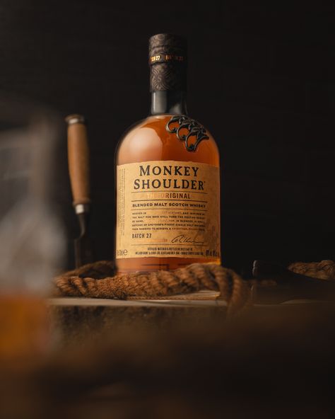 Product photography of the whisky Monkey Shoulder Whisky Product Photography, Whiskey Product Photography, Liquor Photography, Whisky Photography, Whiskey Photography, Monkey Shoulder, Amazing Food Photography, Rum Bottle, Whisky Bar