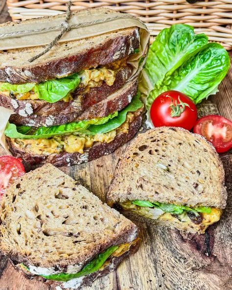 Coronation Vegan Chicken Sandwich (plus other sandwich filling ideas) - Vegan Recipe Club Vegan Chicken Sandwich, Veggie Mains, Vegan Chilli, Protein Meal Plan, Vegan Protein Recipes, Vegan Chicken, Sandwich Fillings, Why Vegan, High Protein Vegan