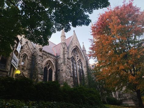 University Of Pennsylvania Aesthetic, Upenn University, Upenn University Aesthetic, Upenn Aesthetic, Law School Fashion, Wharton Business School, College Inspiration, University Of Pennsylvania, Johns Hopkins University