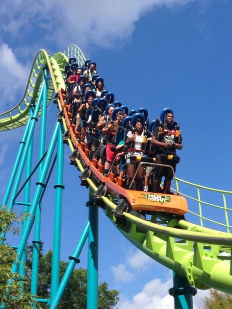 Shockwave was a stand-up roller coaster located at Kings Dominion in Doswell, Virginia. Kings Dominion, Theme Parks Rides, Roller Coasters, Thrill Ride, Amusement Parks, Summer 24, Theme Parks, Roller Coaster, Theme Park