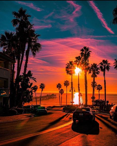 California Living on Instagram: “@eric_ruth_less starting the year off with a beautiful shot at San Clemente.  #cali #california #sanclemente #sanclementelife…” Night Landscape Photography, Night Landscape, Sunset Wallpaper, Backgrounds Phone Wallpapers, Photo Wall Collage, City Wallpaper, Summer Wallpaper, Sunset Pictures, Sky Aesthetic