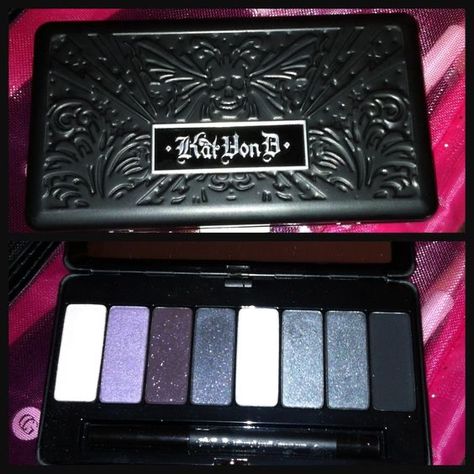 Kat Von D Eyeshadow, Eyeshadow Set, Makeup Package, Emo Makeup, Gothic Makeup, Goth Makeup, Dark Makeup, Kesha, Makeup Items