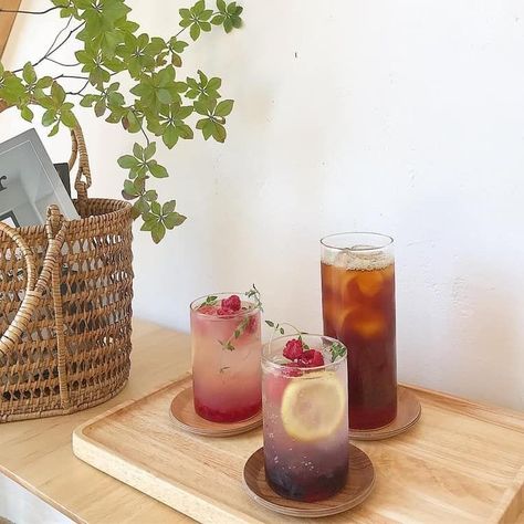 Korean Beverage Aesthetic, Home Cafe Korean, Fruit Tea Aesthetic, Korean Bakery Aesthetic, Coffee Korean Aesthetic, Cafe Drinks Aesthetic, Home Cafe Drinks, Korean Home Cafe, Aesthetic Beverage