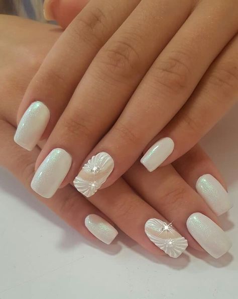 Natural Wedding Nails, Ongles Beiges, Wedding Day Nails, Wedding Nail Art Design, Unghie Sfumate, Bridal Nail Art, Square Nail Designs, White Nail Art, Kunst Inspiration