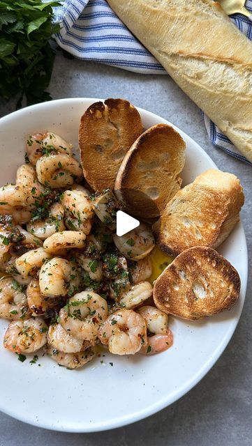 Samantha Montgomery on Instagram: "Fried Garlic Sambuca Shrimp🧄🍤 I am convinced if you don’t like sambuca, this recipe will change your mind. It pairs so perfectly with the shrimp, and creates the most delicious dipping sauce for your toasted crostini. Serve this up on the side of a big salad for the perfect dinner, or as an appetizer at your next dinner party!✨  ➡️The full detailed recipe can be found at the link in my bio - or on sammymontgoms.com under 20 Minute Dinners.

INGREDIENTS:
* 1 lb shrimp thawed, uncooked, peeled, & deveined
* 2 tbsp olive oil extra virgin
* 1/4 cup + 1 tbsp butter salted
* 2.5 tbsp white sambuca
* 5 garlic cloves minced
* 2 tbsp fresh parsley chopped fine
* salt
* pepper
* red pepper flakes
* 8 pieces toasted crostini
INSTRUCTIONS
* Begin by preparing your Samantha Montgomery, Olive Oil Extra Virgin, Toasted Crostini, Seafood Meals, 20 Minute Dinners, Fried Garlic, Big Salad, Perfect Dinner, Garlic Fries