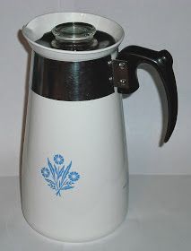 CorningWare 411: Percolator Progeny Promulgation - The Corning Ware P-119 Percolator and It's Descendents Corningware Vintage, Vintage Corningware, Beverage Server, Percolator Coffee, Steel Rims, Appliance Covers, Vintage Kitchenware, Metal Straps, Vintage Dishes