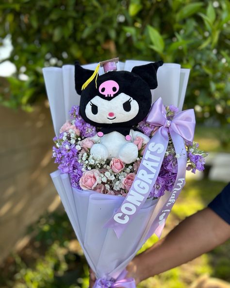 Kuromi graduation bouquet 💜✨ • • • #inlandempire #florist #graduationbouquet #kuromi Kuromi Graduation, Kuromi Bouquet, Graduation Bouquet, Florist, Pink White, Collage, Flowers, Floral, Pink