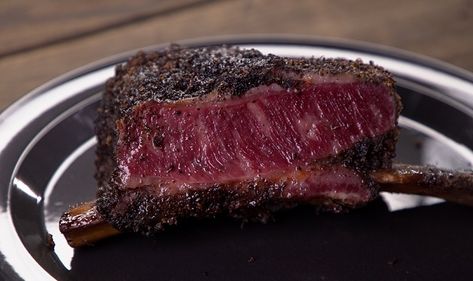 Get the recipe for Pastrami Beef Ribs from Episode 108: Grilling 24/7 of Steven Raichlen's barbecue show Project Fire. Pan Seared Filet Mignon, Pastrami Recipe, Shallot Recipes, Grilling The Perfect Steak, Seared Salmon Recipes, Roasted Shallots, Pan Fried Salmon, Fried Salmon, Perfect Steak