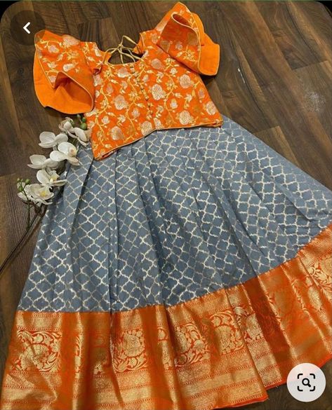 Butterfly Hands, Langa Blouse, Indian Dresses For Kids, Casual Outfit Summer, Pattu Langa, Fancy Gown, Summer Outfits Casual, Kids Party Wear Dresses, Maxi Design