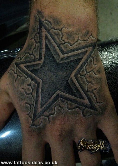 3d star....I like!! 3d Star Tattoo, Dean Tattoo, Dallas Cowboys Tattoo, Tattoo Star, Cowboy Tattoos, Tattoo On Hand, Idea Tattoo, Knuckle Tattoos, Star Tattoo