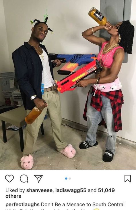 Rapper Couple Halloween Costumes, Don't Be A Menace Costume, Cute Black Couple Costumes, Don’t Be A Menace Costume, Loc Dog Dont Be A Menace Costume, Dont Be A Menace Halloween Costume, Cute Black Couple Halloween Costumes, Black Couples Halloween Outfits, Mixed Couples Halloween Costume Ideas