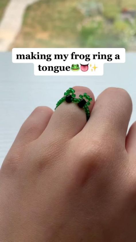 Seed Bead Frog Ring, Frog Ring Tutorial, Seed Bead Frog, Diy Cute Rings, Bead Frog, Frog Ring, Beaded Jewelry Pattern, Diy Beaded Rings, Diy Jewelry Rings