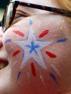 Fourth Of July Makeup, July Makeup, 4th Of July Makeup, Face Painting Ideas, Cheek Art, Fourth Of July Nails, Face Paints, Face Painting Easy, Kids Face Paint