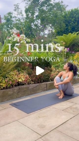 💫 camelia oberoi on Instagram: "If you are a beginner, here are some poses you could try.  6-8 breaths in each pose.  Breathing through the nose. See if you ca find ease. Let me know how it went and if anything was complicated in the comments 

#yogaforbeginners  #yogaeverydamnday #yogaposes #yogasequence #yogapractice" Yoga Trainer, Yoga Tutorial, Easy Yoga Poses, Poses For Beginners, Yoga Stretching, Chair Yoga, Yoga Poses For Beginners, Easy Yoga, Dr Oz