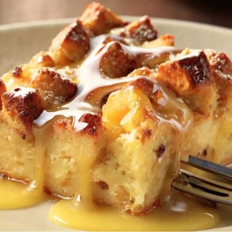 Carrabba's Limoncello Bread Pudding Recipe - Your Recipe Limoncello Bread Pudding Recipe, New Orleans Bread Pudding Recipe, Lemon Bread Pudding, Lemon Cello, Classic Bread Pudding, Bread Puddings, Ciabatta Bread, Bread Pudding Recipe, Stale Bread