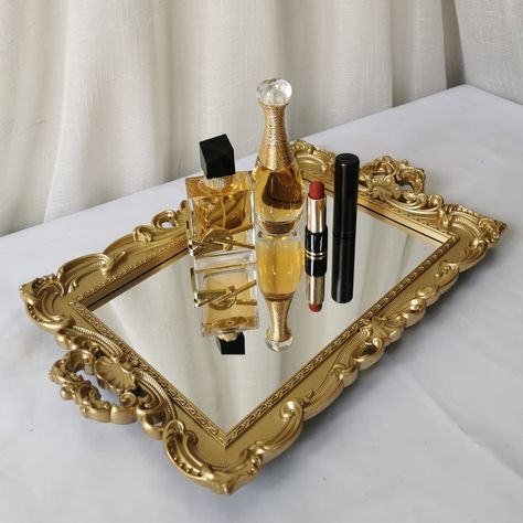 Vanity tray decor