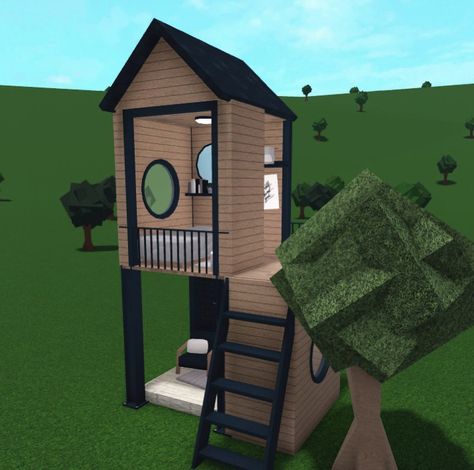 Bloxburg Treehouse, Loft Bloxburg, Apartment Loft Ideas, Cute Ipod Cases, Roblox House, Building A Treehouse, Decals Codes, Small House Layout, Simple Bedroom Design