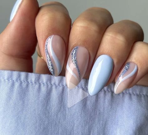 Almond Acrylic Nails Designs, Sophisticated Nails, Nail Tip Designs, Wow Nails, Subtle Nails, Beauty Nails Design, Simple Gel Nails, Work Nails, Classy Acrylic Nails