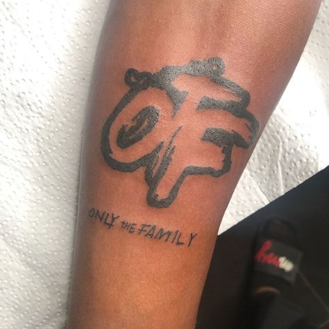 Wutang Tattoo, Otf Tattoo, Face Tattoo Ideas, Acab Tattoo, Family Tattoo Ideas, Gang Tattoos, Hard Tattoos, Birthday Tattoo, Clown Tattoo