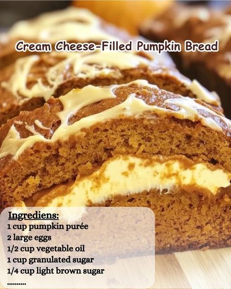 Easy Quick Recipes, Pumpkin Bread Easy, Bread Ingredients, Pumpkin Bread, Pumpkin Puree, Pumpkin Recipes, Quick Recipes, Vegetable Oil, Quick Easy Meals