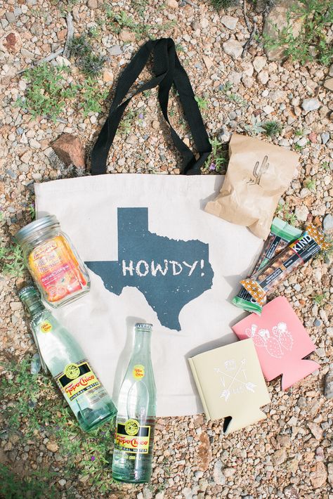 Texas-Themed Destination Wedding Welcome Bag Wedding Guest Gift Bag, Wedding Planning Gifts, Guest Gift Bags, Welcome Baskets, Wedding Welcome Gifts, Destination Wedding Welcome Bag, Welcome Bag, Wedding Brides, Mini Bars