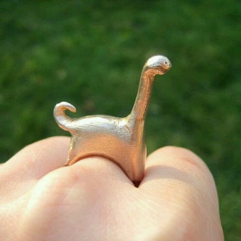 Dinosaur Ring, Put A Ring On It, Girls Best Friend, Cute Jewelry, Hair And Nails, Free Online, Piercings, Jewelry Box, Jewelry Accessories