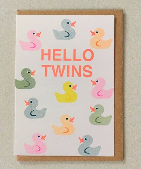 가족 일러스트, Greeting Card Inspiration, Baby Twins, Watercolor Beginner, Baby Greeting Cards, Riso Print, Greeting Card Illustration, Risograph Print, New Baby Cards