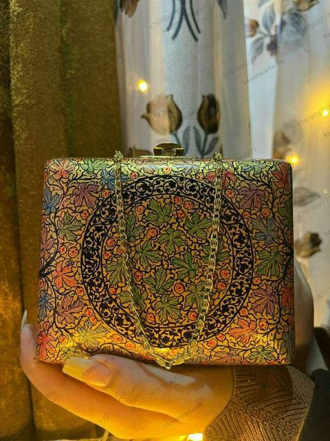 Art, Gift , Bags, Clutches, luxurious Kashmiri Paper Mache Art, Kashmiri Paper Mache, Mache Art, Paper Mache Art, Traditional Motifs, Srinagar, Clutch Bags, Intricate Designs, Paper Mache