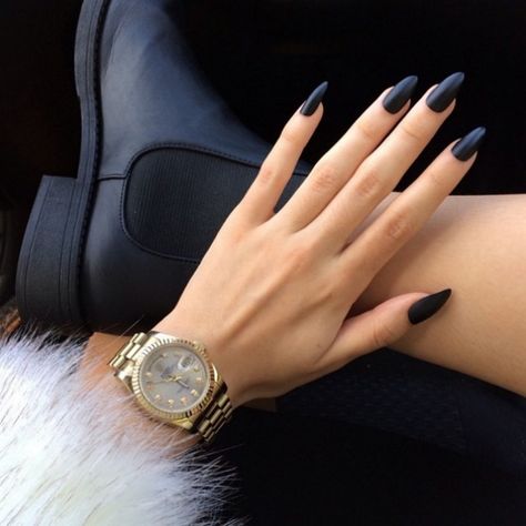 Nagellack Trends, Her Nails, Almond Acrylic Nails, Super Nails, Black Nail, Matte Nails, Gorgeous Nails, Stiletto Nails, Acrylic Nail Designs