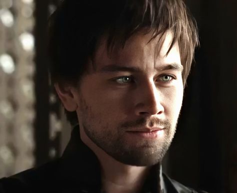 Sebastian De Poitiers, Reign Series, Torrance Coombs, Reign Tv Show, Anna Popplewell, Toby Regbo, Model Boy, Adelaide Kane, Fan Girl