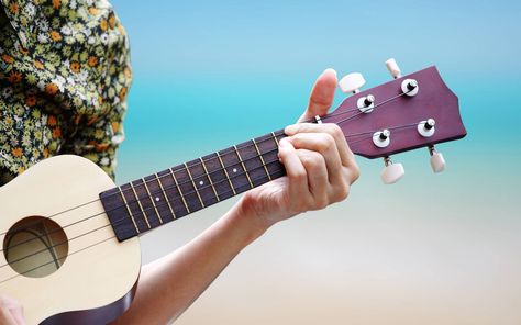 These easy Hawaiian ukulele songs for beginners are fun to play, great for new players, and really emphasize the uke's chill island vibe. Hawaiian Ukulele Songs, Ukulele Songs For Beginners, Chord Ukulele, Ukulele Sheet Music, Teaching Music Theory, Ukulele Songs Beginner, Easy Ukulele Songs, Hawaiian Ukulele, Ukulele Strings