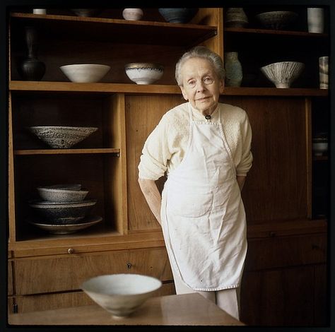 Lucie Rie, Sculptures Céramiques, Organic Forms, Ceramics Pottery, Old Woman, Ceramic Studio, Pottery Studio, Ceramic Artists, Inspirational People