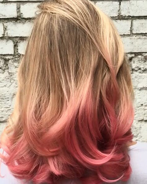 Summer is here and if you have light blonde hair why not play with colours? There is so many variations of colours and different techniques you go for! Do you want a longer lasting result or a simple non committed wash out colour? On our client Thea applied a balayage technique but to personalise her clients hair she opted for pink tips! She applied Schwarzkopf pink colorworx through the tips and to optimise the hairs bounce and shine, used Olaplex throughout! The klinik salon the klinik Blonde To Peach Ombre Hair, Blond Hair With Dyed Tips, Peach Pink Hair Highlights, Blonde Hair With Tips Dyed, Blonde Highlights With Pink Tips, Pink Dip Dyed Hair, Blond Hair Pink Tips, Red Dip Dye Hair Blonde, Pink Hair Balayage Blonde