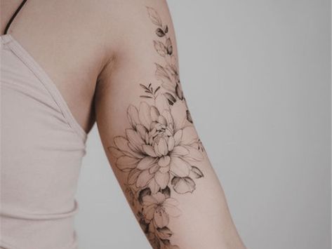 Cute Arm Tattoos For Women We're Obsessed With - Society19 Delicate Inner Arm Tattoos For Women, Inside Of Arm Tattoo Women, Inner Bicep Tattoo Women, Noble Tattoo, Faith Tattoo On Wrist, Inner Arm Tattoos, Dragon Tattoo Back Piece, Cross Tattoos For Women, Hamsa Tattoo