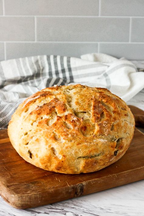 Jalapeno Cheddar Sourdough Bread, Beginner Bread Recipe, Bread Pictures, Sourdough Bread Machine, Jalapeno Cheese Bread, No Carb Bread, Beginners Bread Recipe, Healthy Breads, Sourdough Breads