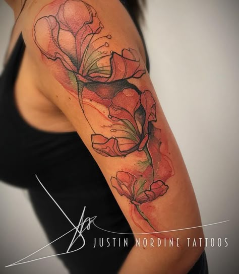 Coqui Tattoo, Flamboyant Tree, Fluff Art, Watercolour Heart, Delonix Regia, Micro Realism, Lady Bug Tattoo, Ink Flowers, Bug Tattoo