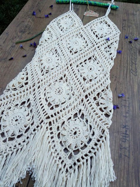 Crochet Fashion Boho, Crochet Wedding Dress Pattern, Sukienki Maksi, Diy Crochet Top, Crochet Wedding Dresses, Crochet Summer Dresses, Crochet Festival, Pencil Dresses, Mode Crochet