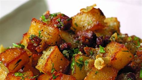 Rosemary Home Fries with Pancetta, Parmesan and Parsley Breakfast Potatoes And Onions, Brunch For Two, Roasted Breakfast Potatoes, Breakfast For 2, Chef Bobby Flay, Bobby Flay Recipes, Food Potatoes, Potatoes And Onions, Breakfast Sides