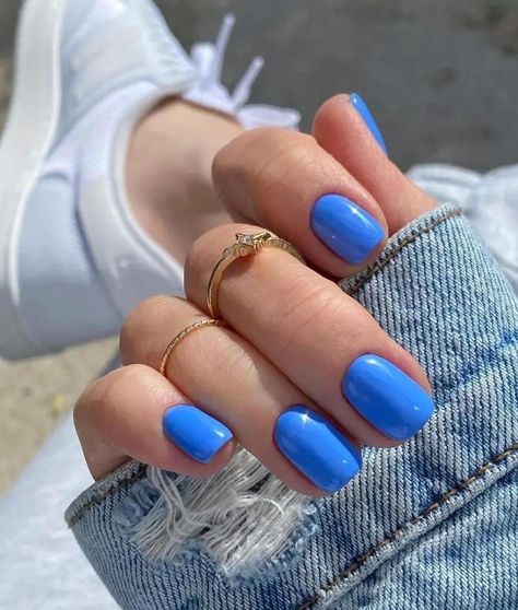 33 Summer Blue Nails Ideas: Spanning the waves of the Blue Ocean Bright Blue Nails, Nails Yellow, Simple Gel Nails, Cute Gel Nails, Bright Nails, Short Nail Designs, Dipped Nails, Dream Nails, Manicure E Pedicure