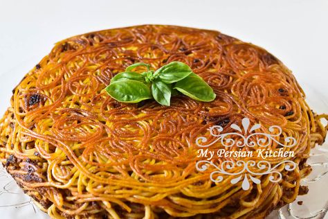 Persian Spaghetti Recipe, Persian Spaghetti, Persian Food Iranian Cuisine, Iranian Recipes, Persian Recipes, Iranian Cuisine, Persian Cuisine, Iranian Food, Eastern Cuisine