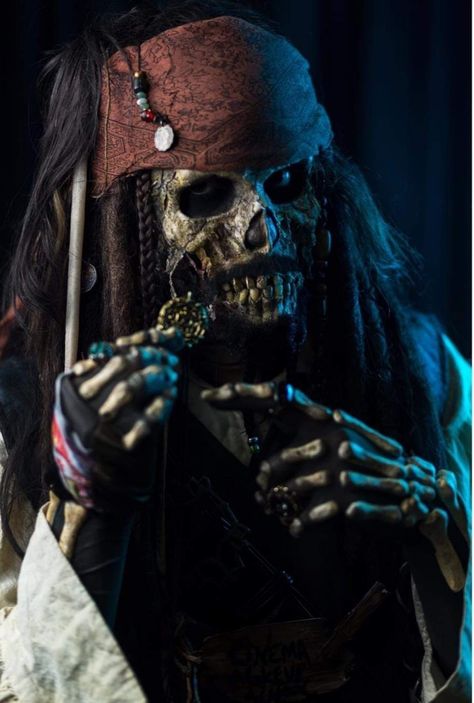 Captain Jack Sparrow Makeup, Jack Sparrow Tattoo, Jack Sparrow Skeleton, Jack Sparrow Hd Images, Jhonny Deep Pirates Of The Caribbean Wallpaper, Jack Sparrow Portrait, Skeleton Pirate, Prosthetic Mask, Pirates Of The Caribbean Painting