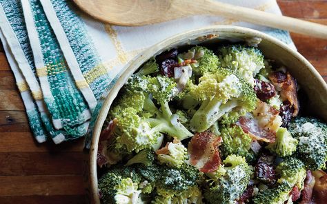 Kay Robertson Recipes, Duck Dynasty Recipes, Best Broccoli Recipe, Best Broccoli, Broccoli Salad Recipe, Duck Commander, Solo Cup, Homemade Burgers, Fresh Broccoli