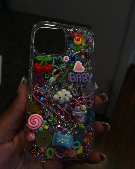 ✨MY JUNK CASES JUST EAT , period. IF YOU AINT ORDERING YOUR CASES FROM ME THEN WHAT ARE YOU DOINGGG? 🤩 USE CODE “LGWSPRING” for 20% ALL TSHIRTS & CASES 🩷✨ LINK IN BIO 🌏👩🏾‍💻 #clothingbrand #instagood #fashion #instagram #instalike #blackowned #explyorepage #beautytips #blackownedbusiness #fyp #outfitinspo #streetwear #shopify #lonergirlwrld #concertfits #tiktok #bigface #junkcases #junkiecase #junknails #y2k #kawaii Bling Phone Cases Diy, Junk Case, Ipad Essentials, Y2k Kawaii, Creative Iphone Case, Bling Phone Cases, Rhinestone Projects, Custom Ipad, Diy Case