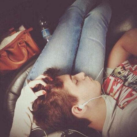 Image via We Heart It https://weheartit.com/entry/121258588/via/8415167 #artsy #crazy #dear #fashion #hair #leg #like #love #lovely #sleep #sweet #wonderful #sevgili #kıskandım Win My Heart, Dear Future Husband, Boyfriend Goals, The Perfect Guy, Ely, 5 Seconds Of Summer, Hopeless Romantic, Life Goals, Couple Pictures