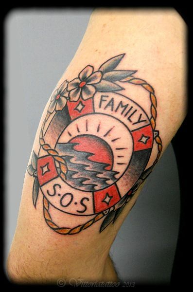 tattoo como Tattoos by Vittoria via volta,49 22100 como Life Preserver Tattoo, Life Preserver Ring, Traditional Tattoo Man, Life Buoy, Ring Tattoo, Sailor Jerry Tattoos, Sea Tattoo, Tattoo Leg, Traditional Tattoo Sleeve