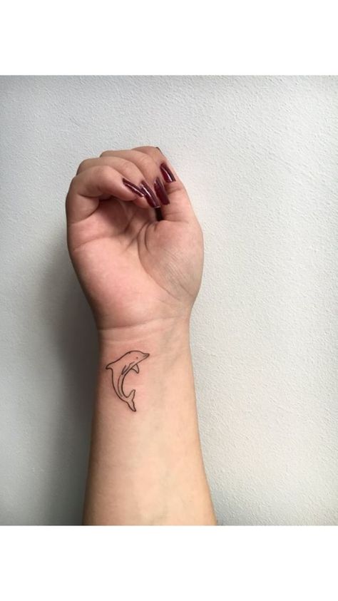 Dolphin Wrist Tattoo, Dolphin Semicolon Tattoo, Dolphin And Turtle Tattoo, Tiny Dolphin Tattoo, Delfino Tattoo, Dolphin Tattoo For Women, Small Dolphin Tattoo, Dolphin Tattoo Design, Dolphin Tattoos