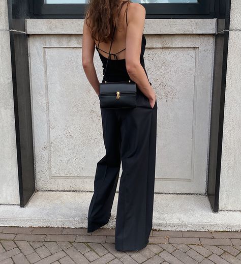 Savette Symmetry, Sportswear Chic, Oversized Trousers, Fashion Style Inspiration, Strapless Sundress, Digital Publication, Summer Trousers, St Agni, Eve Outfit