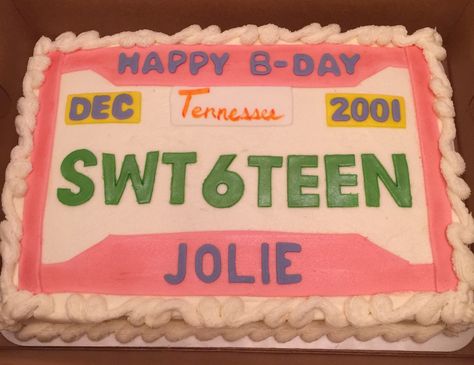 Cute Sweet 16 Birthday Cakes, Sweet 16 Cakes Summer, 16 Year Birthday Cake, Birthday Cake 16 Sweet Sixteen, License Plate Cake, Sweet 16 Cake Ideas, Sweet 16 Aesthetic, Sweet 16 Birthday Cakes, Sweet 16 For Boys